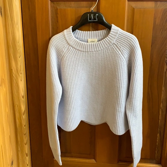 NWOT Aritizia Wilfred cropped wool sweater